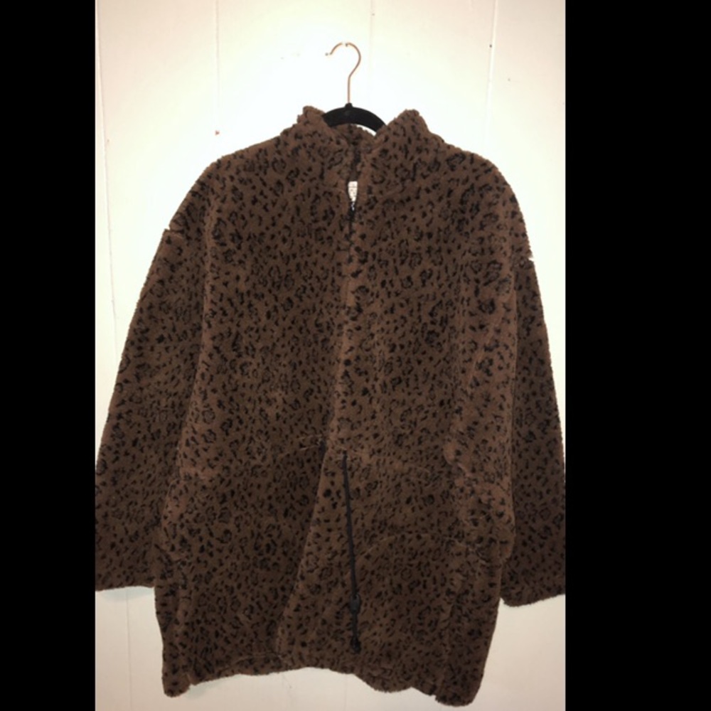Mandal Bay Oversized Teddy Leopard Faux Fur Jacket
